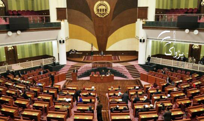Lawmakers Urge Early Approval of President Decree